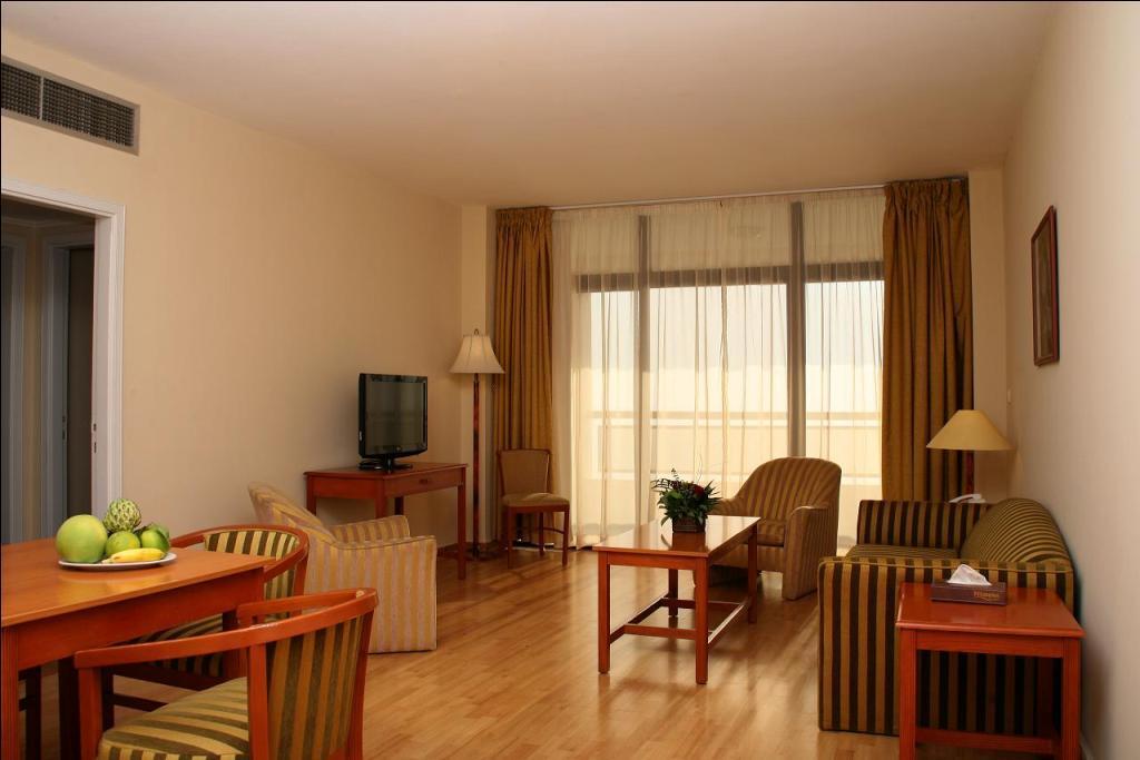 Coral Beirut Al Hamra Hotel מראה חיצוני תמונה
