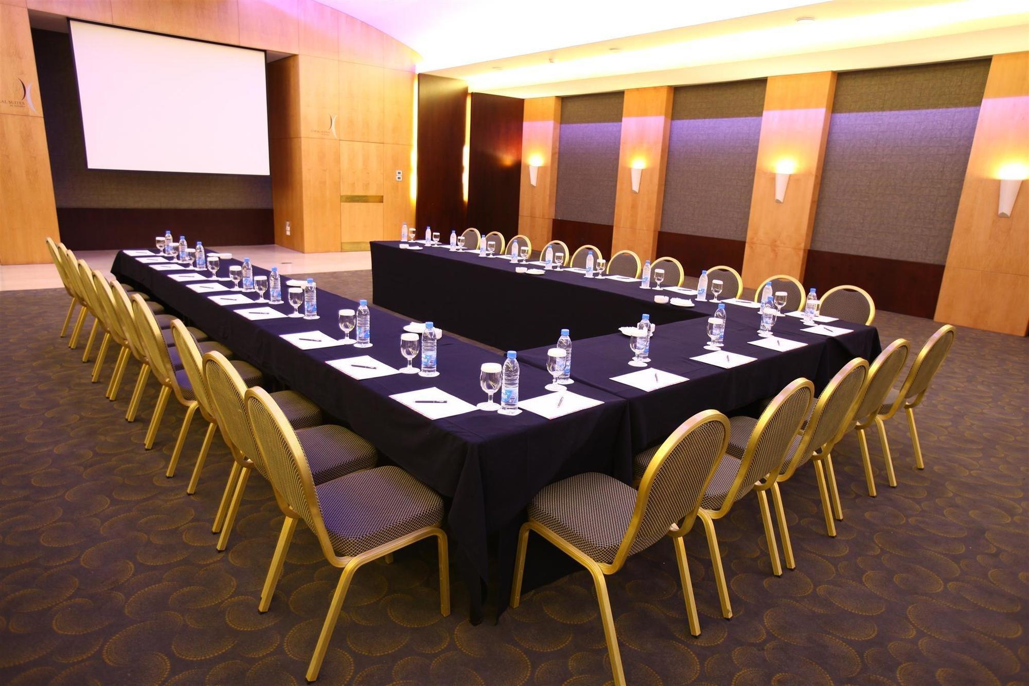 Coral Beirut Al Hamra Hotel מראה חיצוני תמונה