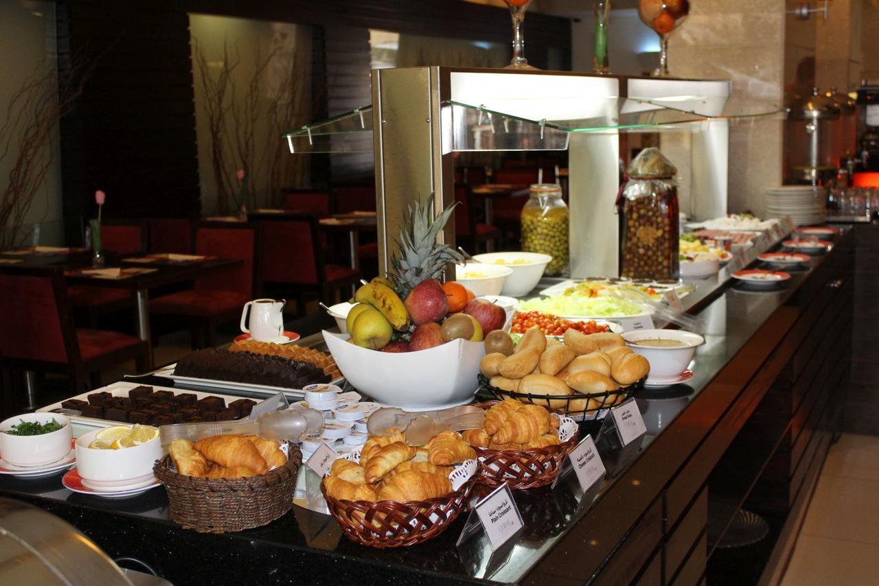 Coral Beirut Al Hamra Hotel מראה חיצוני תמונה