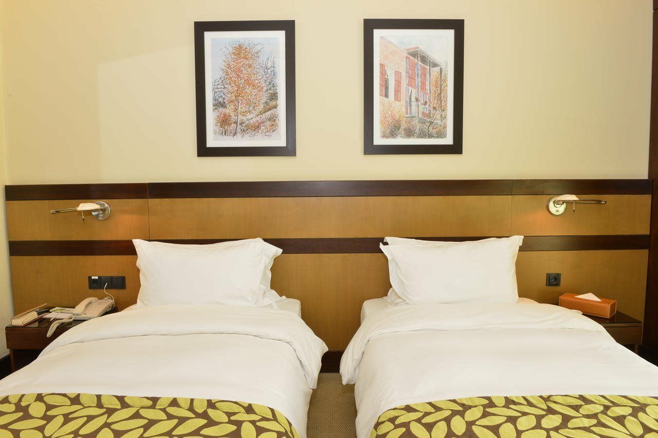 Coral Beirut Al Hamra Hotel מראה חיצוני תמונה